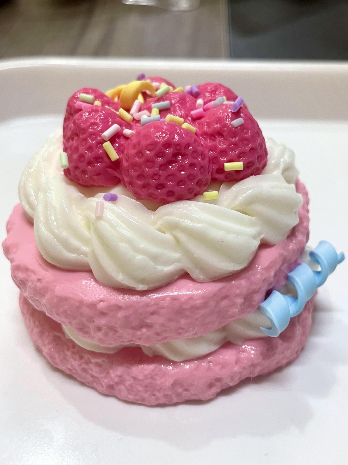 Food grade silicone manual decompression slow rebound diy simulated food toy raspberry tower decompression pinch fun