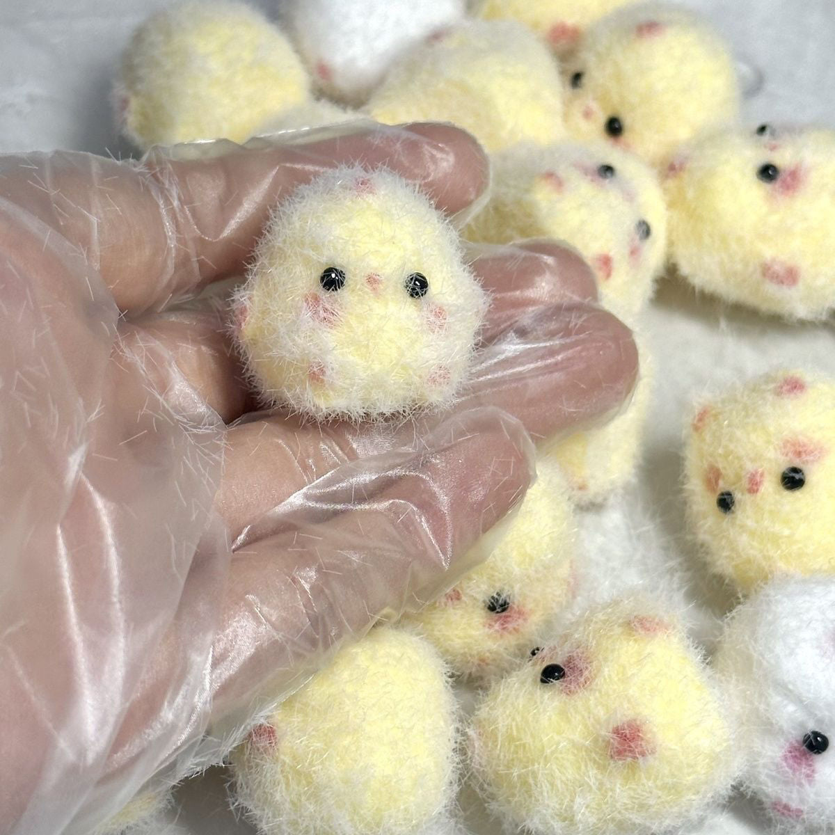 QQ bounce chicken squeeze fun to send girlfriends friends baby cute cartoon pendant toy