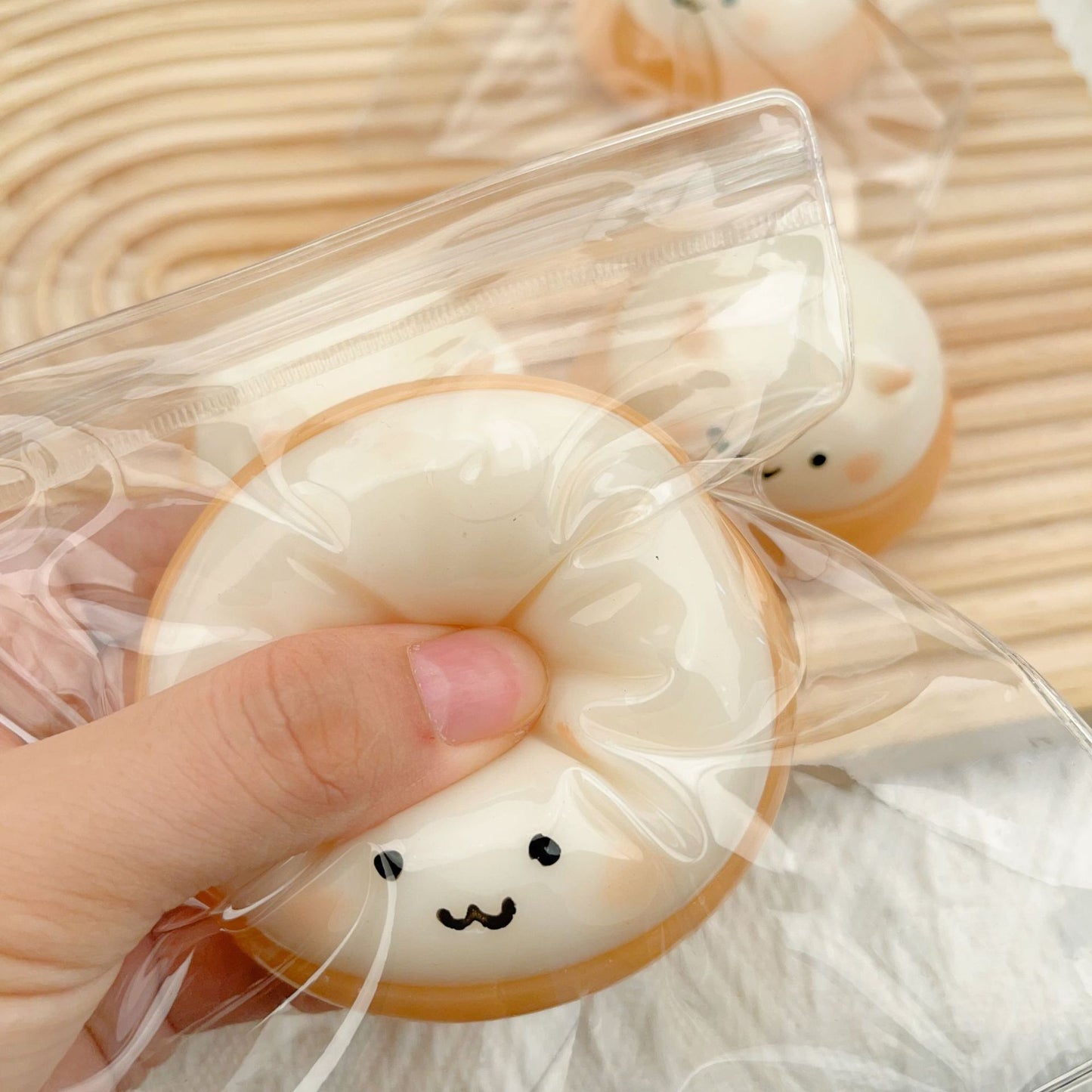 Cream Daifuku Chestnut Hamster Squeeze Decompression Toy Cute High Value