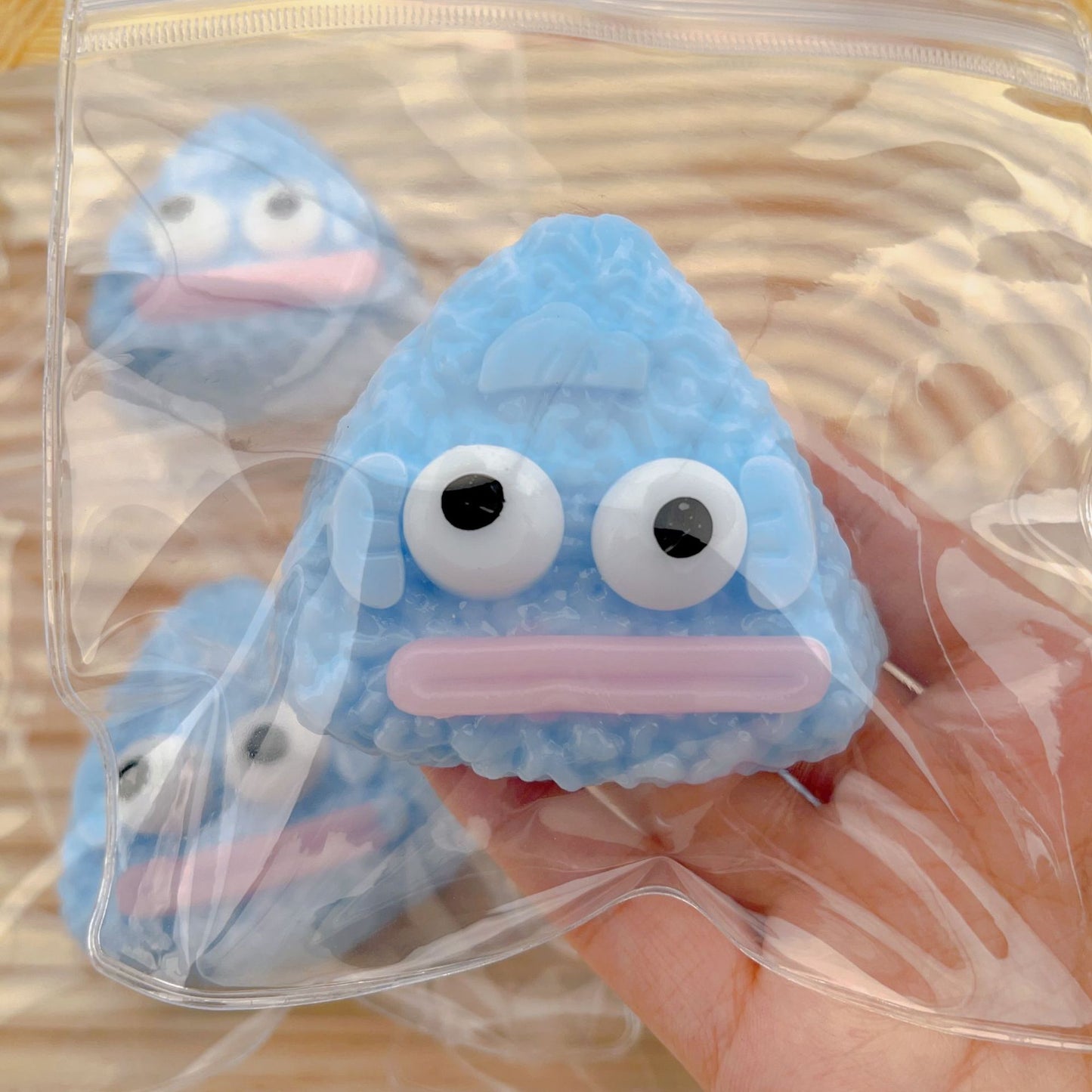 3PCS-Ugly Fish Triangle Square Cake Pinch Fun Imitation Silicone Mud Feeling Decompression Artifact Live Broadcast Popular Toy