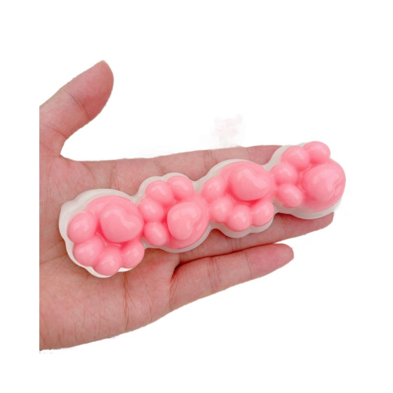 Four-piece cat claw squeezing and decompression toy imitating silicone mud feeling high value decompression artifact