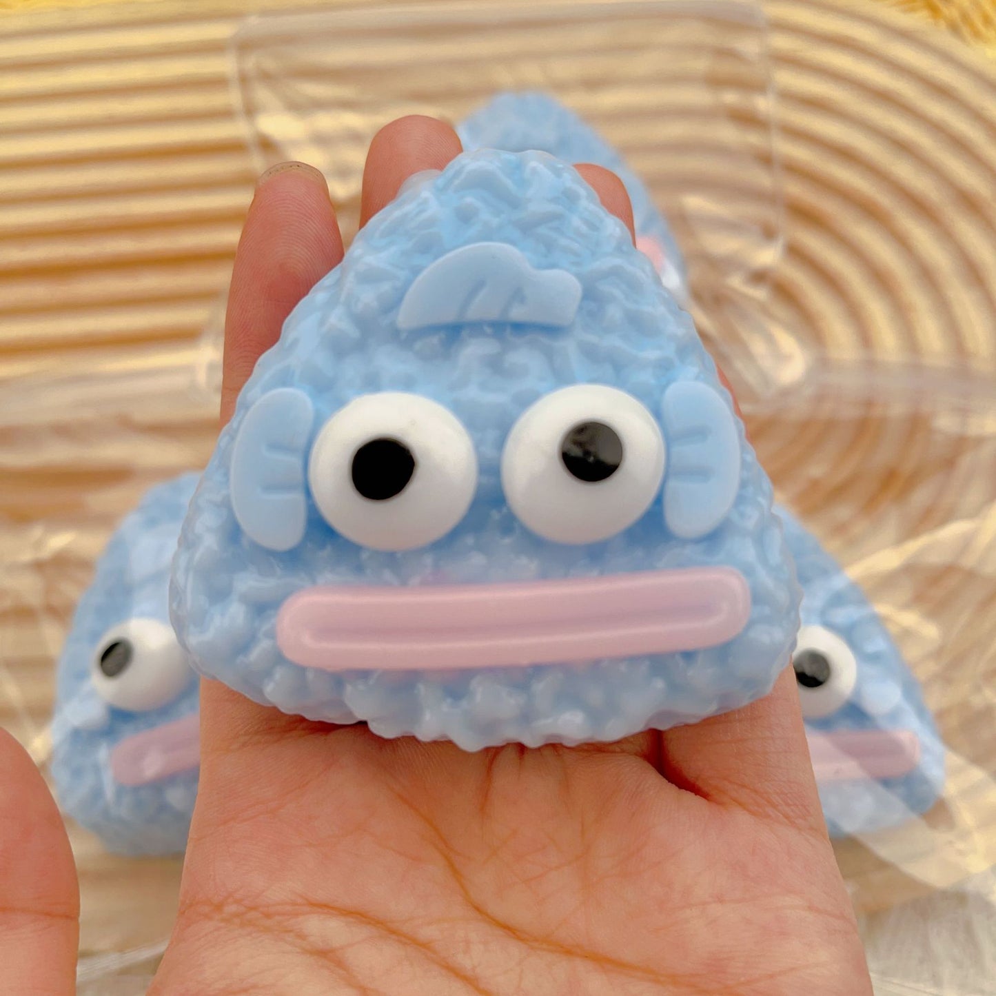 3PCS-Ugly Fish Triangle Square Cake Pinch Fun Imitation Silicone Mud Feeling Decompression Artifact Live Broadcast Popular Toy